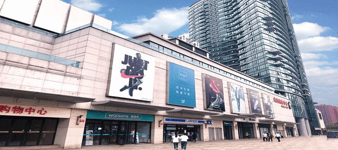 大型商圈內(nèi),小體量商業(yè)的生存之道